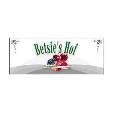 Betsie's Hof | Grote mand met huisgemaakte streekproducten